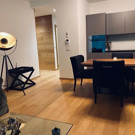 Alp In/ski Out - 4.5 Zimmerwohnung Fuer Max. 7 Personen