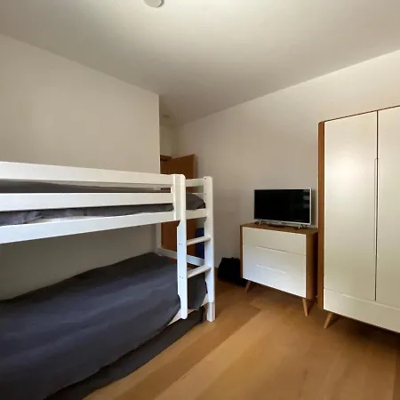 Appartamento Alp In/ski Out - 4.5 Zimmerwohnung Fuer Max. 7 Personen *