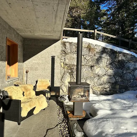 Appartamento Alp In/ski Out - 4.5 Zimmerwohnung Fuer Max. 7 Personen Laax