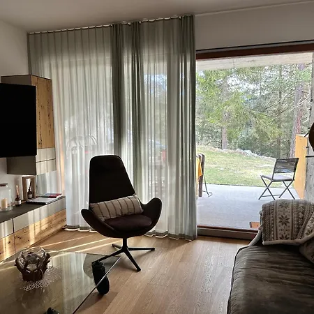 Alp In/ski Out - 4.5 Zimmerwohnung Fuer Max. 7 Personen *