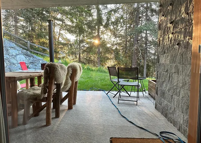 Alp In/ski Out - 4.5 Zimmerwohnung Für Max. 7 Personen * Laax